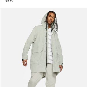 Parka Size XL. Stone Beige